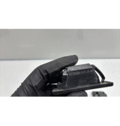 Eclairage de plaque NISSAN QASHQAI 1