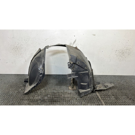 Pare boue avant gauche NISSAN QASHQAI 1