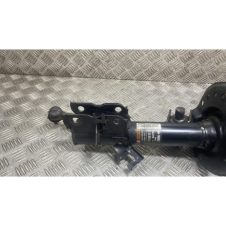 Amortisseur avant droit NISSAN QASHQAI 1