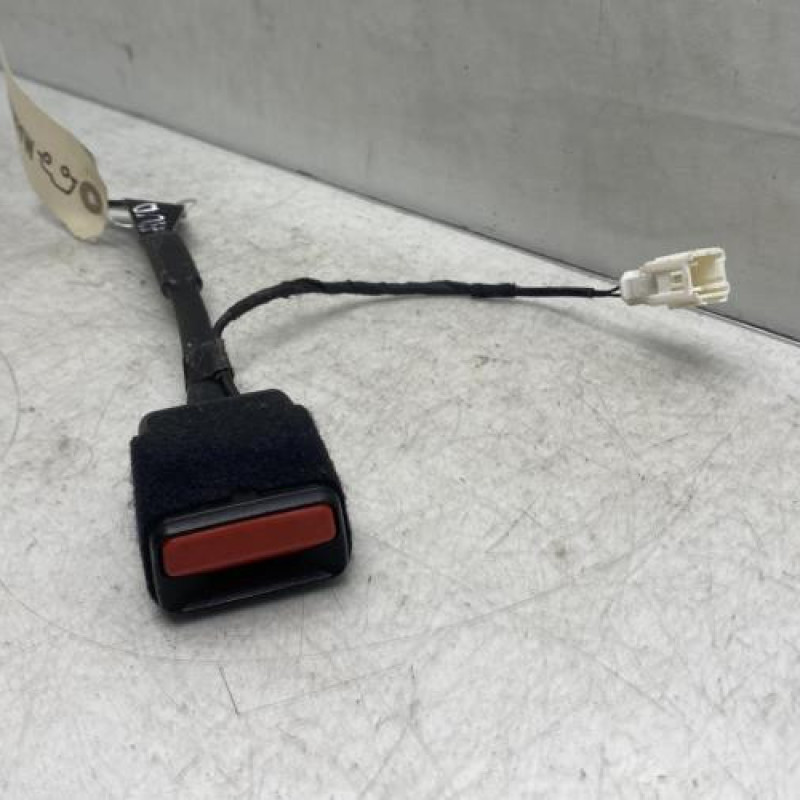 Attache ceinture avant droit PEUGEOT 308 2 Photo n°2