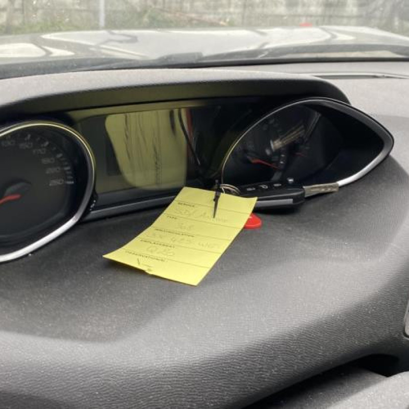 Attache ceinture avant droit PEUGEOT 308 2 Photo n°19