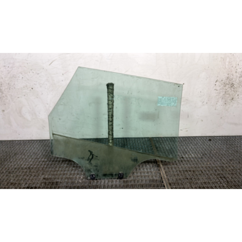 Vitre arriere gauche CITROEN C5 2 Photo n°4