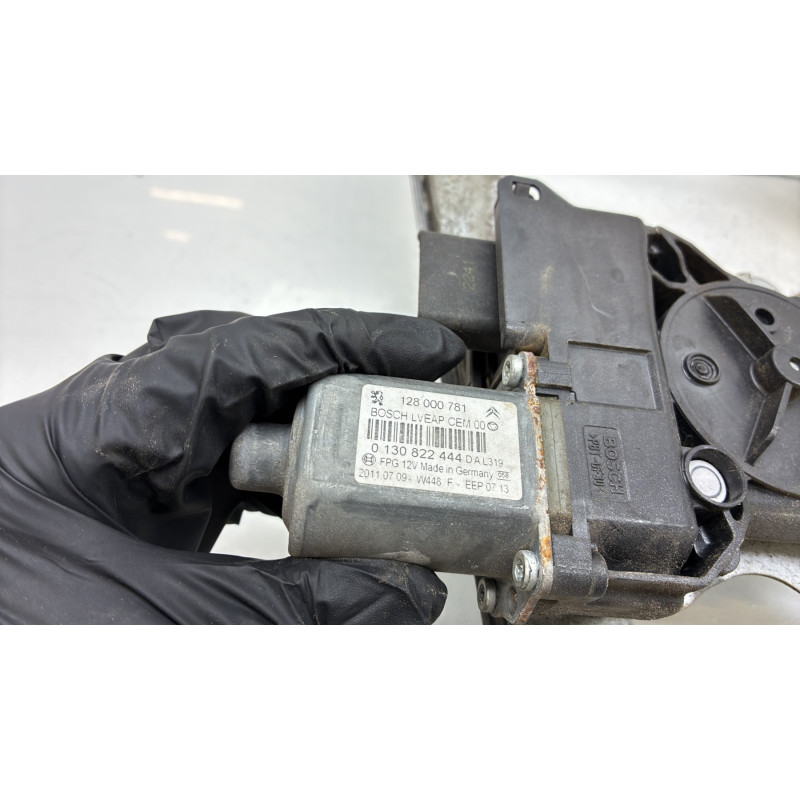 Leve vitre electrique avant gauche CITROEN C5 2 Photo n°5