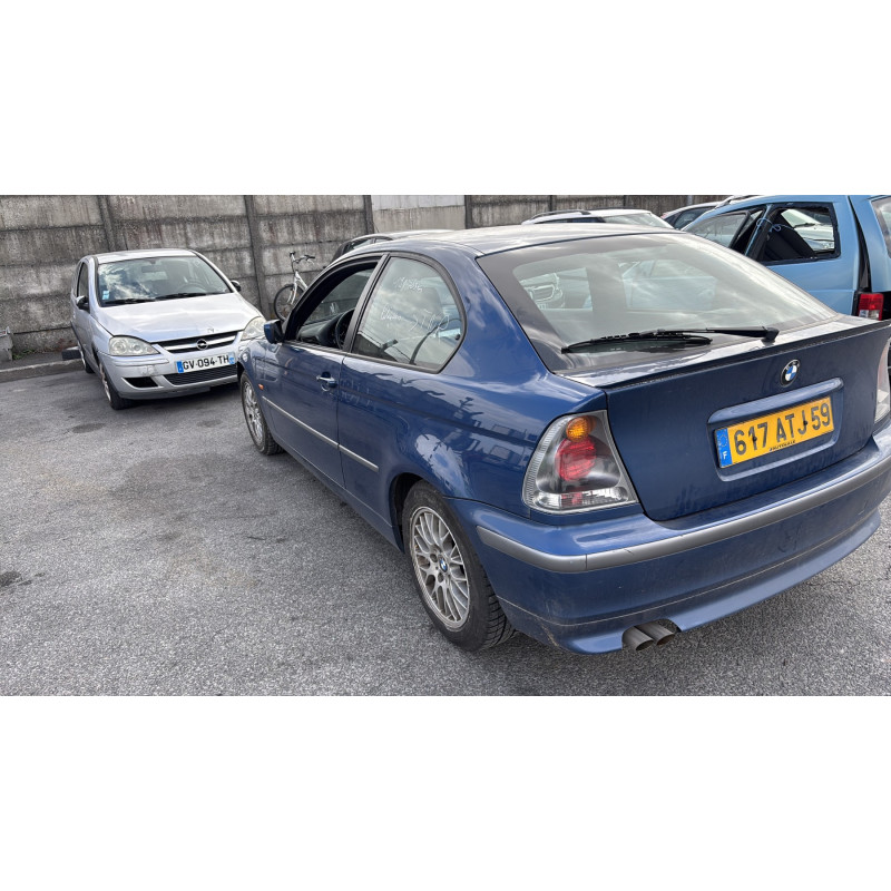 Feu arriere principal droit (feux) BMW SERIE 3 E46 Photo n°7