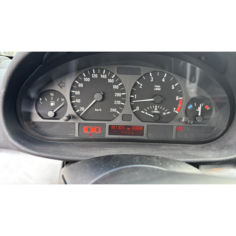 Feu arriere principal droit (feux) BMW SERIE 3 E46 Photo n°19