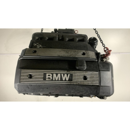 Moteur BMW SERIE 3 E46 Photo n°1
