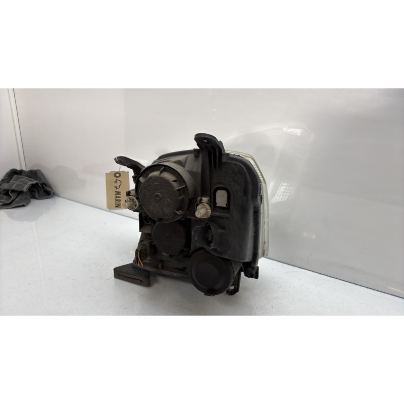 Optique avant principal droit (feux)(phare) OPEL MERIVA A Photo n°7