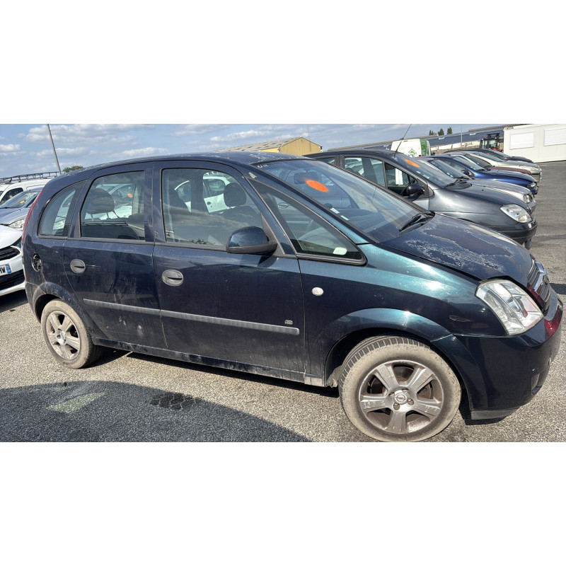 Vitre avant gauche OPEL MERIVA A Photo n°11