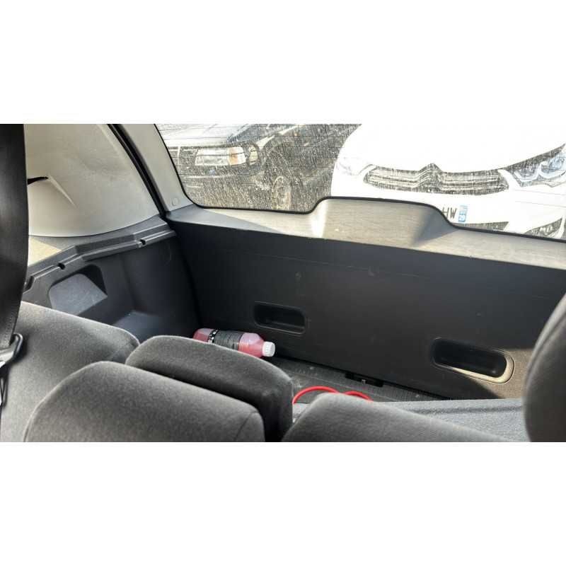 Vitre avant gauche OPEL MERIVA A Photo n°18