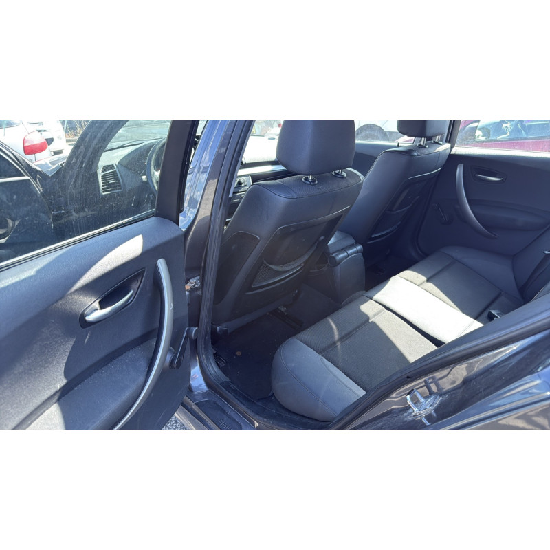 Plage arriere BMW SERIE 1 E87 Photo n°14