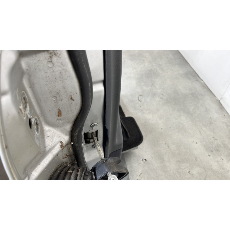 Porte avant droit MERCEDES CLASSE E 210 Photo n°4