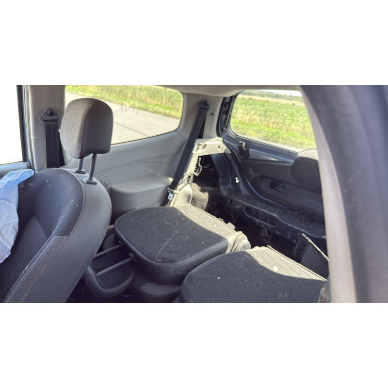 Porte avant droit RENAULT TWINGO 2 Photo n°14