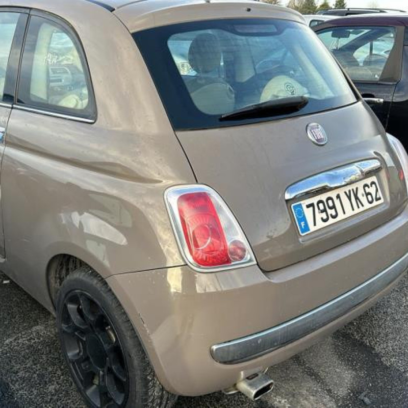 Arret de porte avant gauche FIAT 500 2 Photo n°5