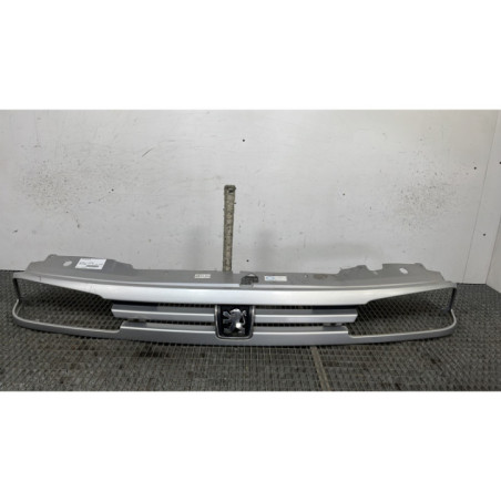 Calandre PEUGEOT 806 Photo n°1