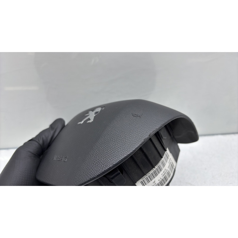 Air bag conducteur PEUGEOT 308 2 Photo n°3