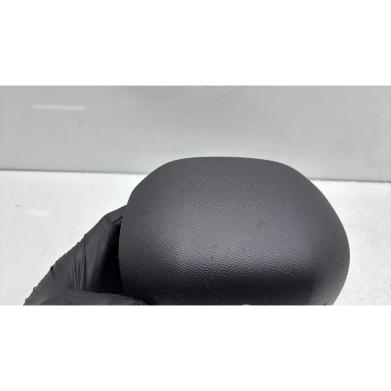 Air bag conducteur PEUGEOT 308 2 Photo n°4