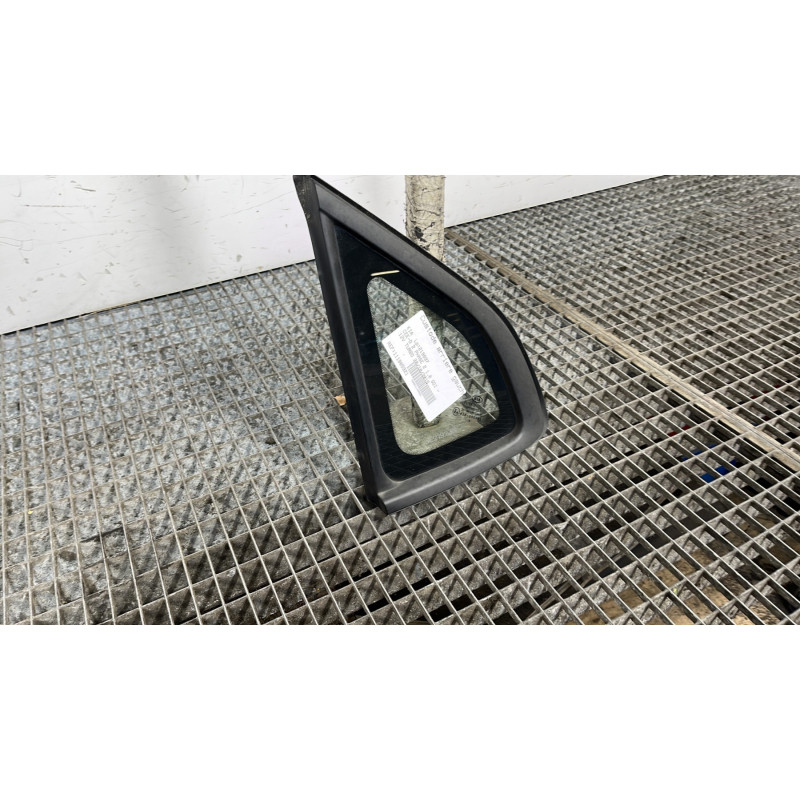 Custode arriere gauche KIA CEE-D 2 Photo n°2