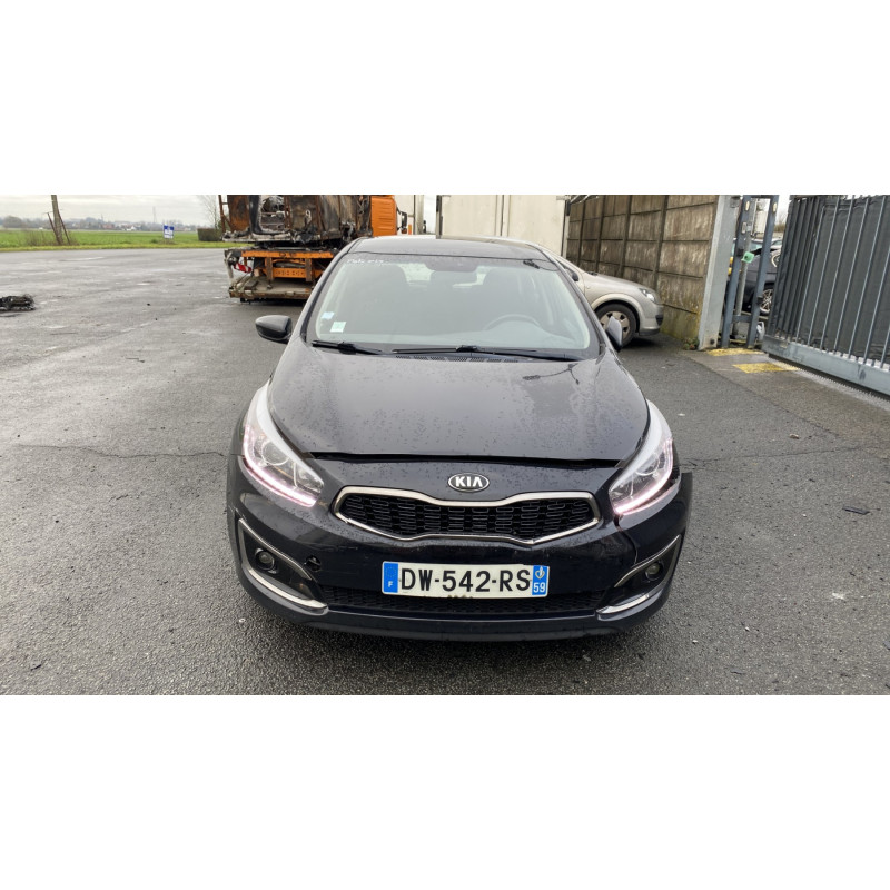 Bouton de warning KIA CEE-D 2 Photo n°12