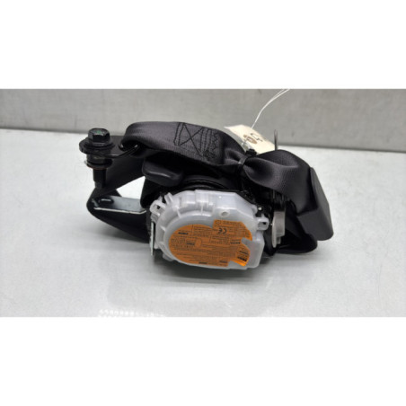 Pretensionneur de ceinture avant droit KIA CEE-D 2