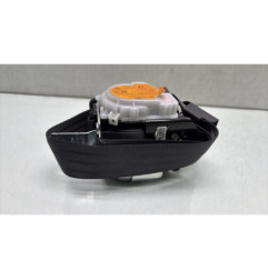 Pretensionneur de ceinture avant droit KIA CEE-D 2