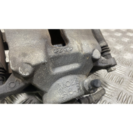 Etrier avant droit (freinage) KIA CEE-D 2