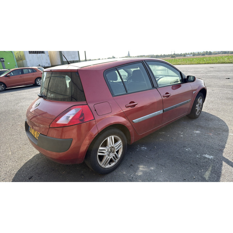 Pare choc avant RENAULT MEGANE 2 Photo n°9