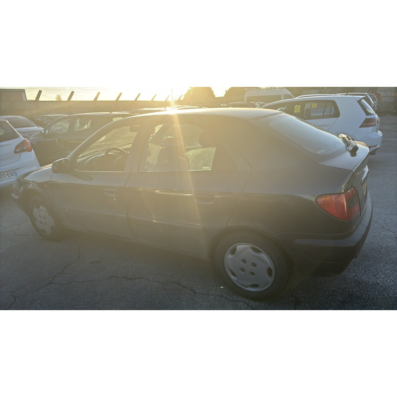 Feu arriere principal gauche (feux) CITROEN XSARA Photo n°19