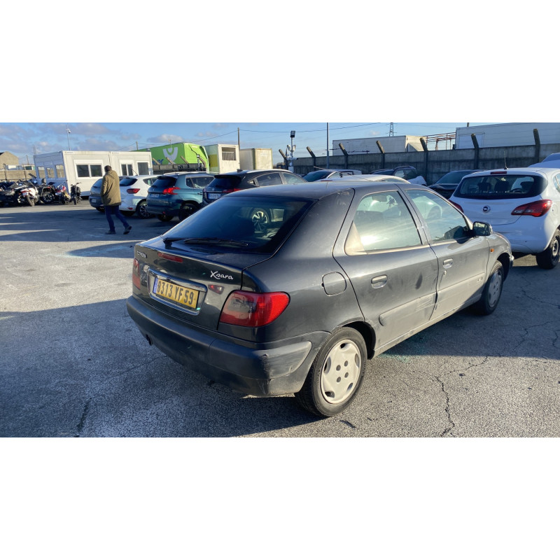 Porte avant droit CITROEN XSARA Photo n°9