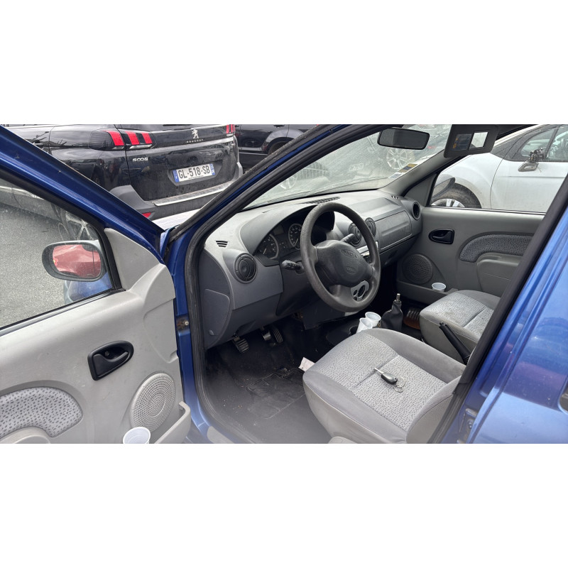 Vitre avant droit DACIA LOGAN 1 Photo n°18