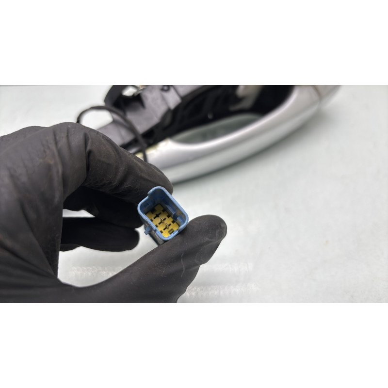 Poignee porte arriere droit CITROEN DS5 Photo n°4
