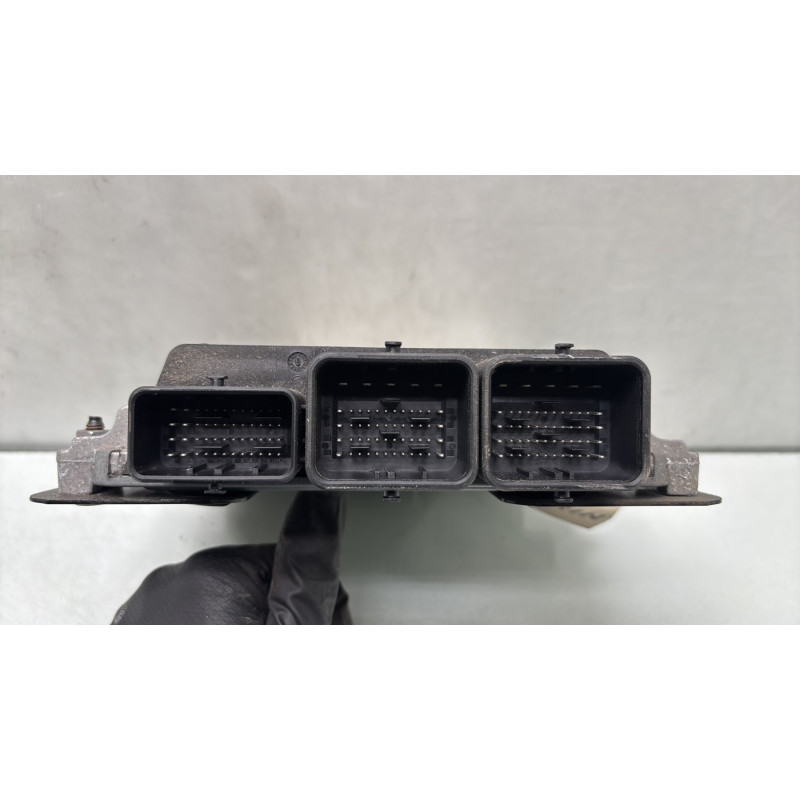 Calculateur moteur CITROEN DS5 Photo n°3