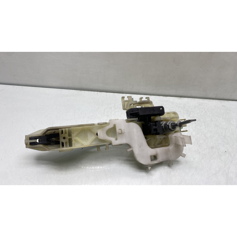 Poignee porte avant gauche KIA SPORTAGE 3 Photo n°3