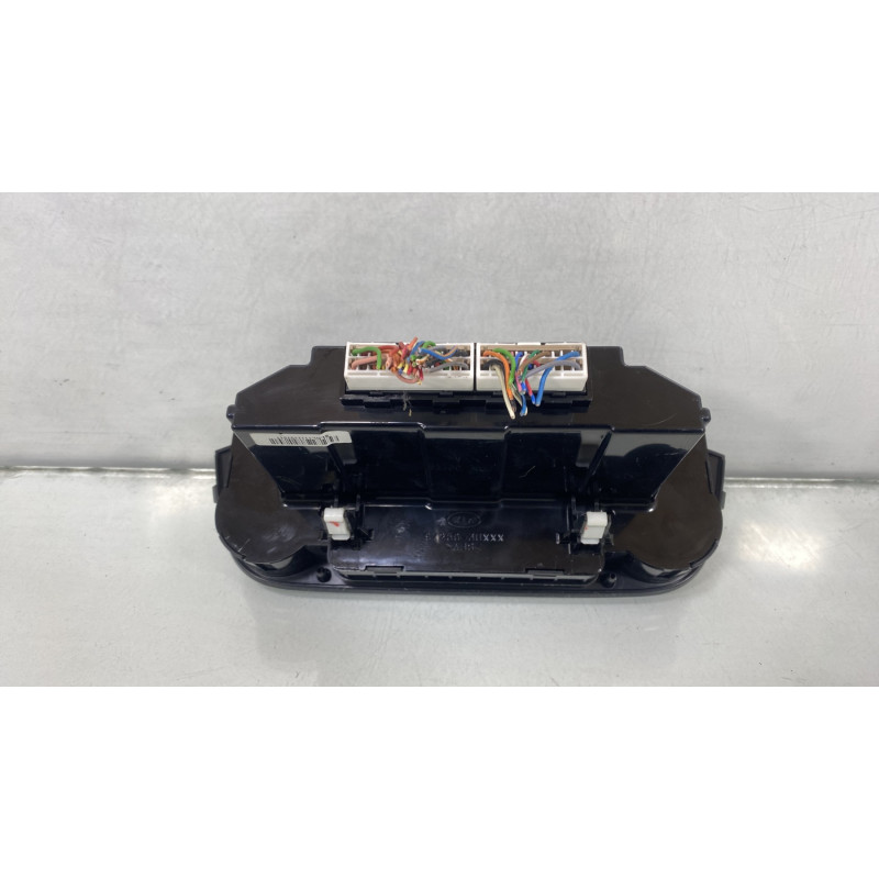 Commande chauffage KIA SPORTAGE 3 Photo n°2