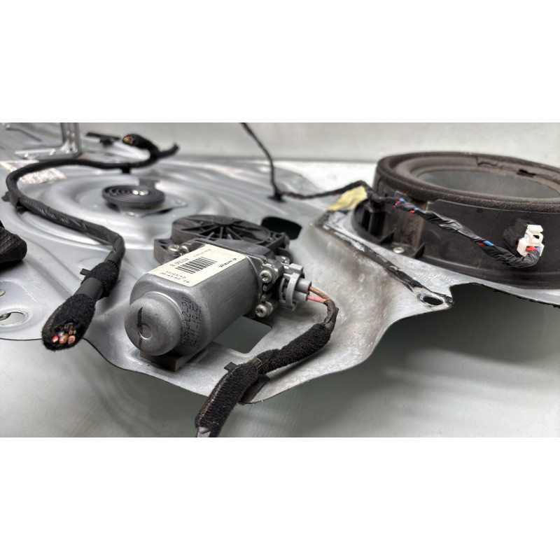 Leve vitre electrique avant droit KIA SPORTAGE 3 Photo n°4