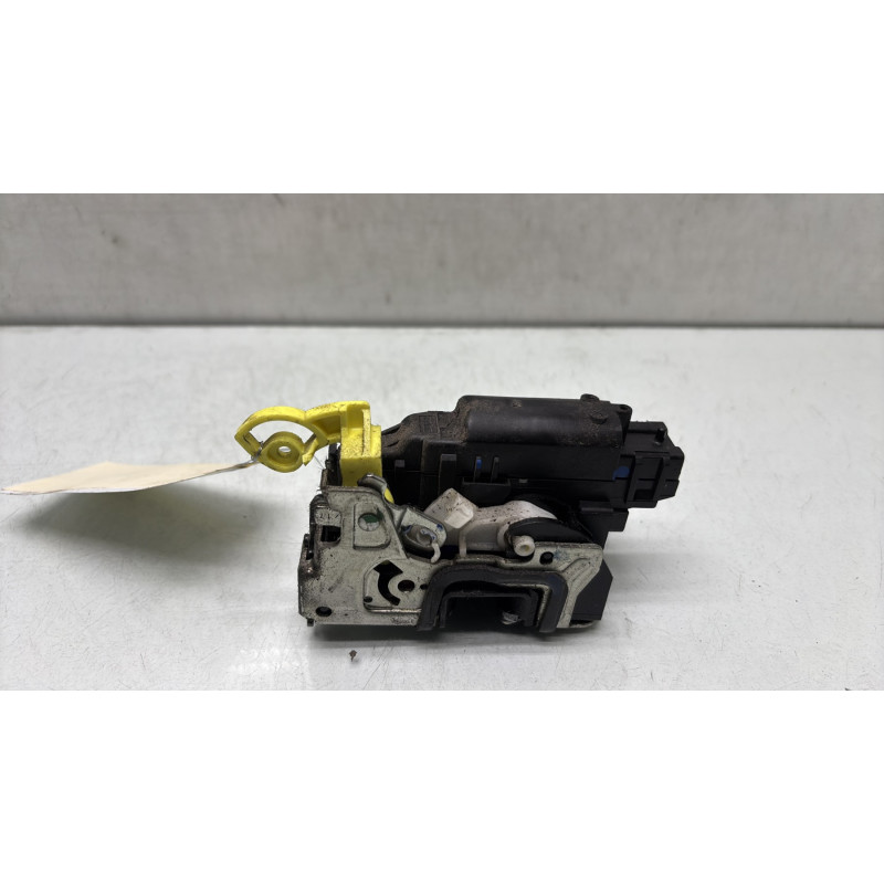 Serrure arriere gauche DACIA DUSTER 1 Photo n°3
