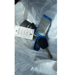 Charniere de porte de coffre droit PEUGEOT EXPERT 2