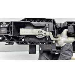 Poignee porte arriere droit RENAULT SCENIC 3