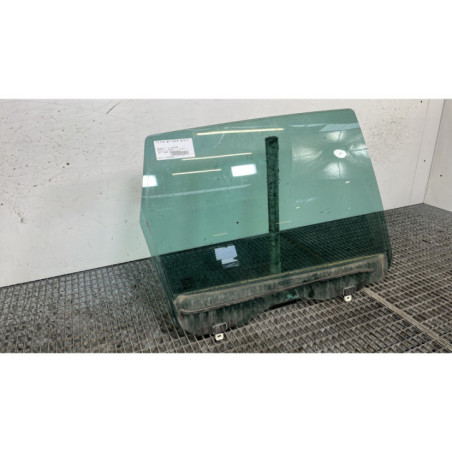 Vitre arriere droit RENAULT SCENIC 3