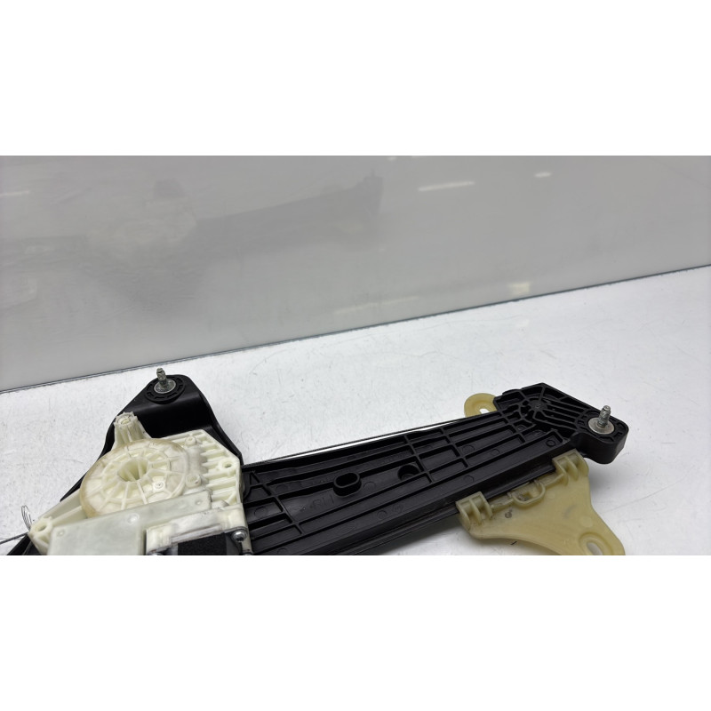 Leve vitre electrique avant droit RENAULT CLIO 5 Photo n°3