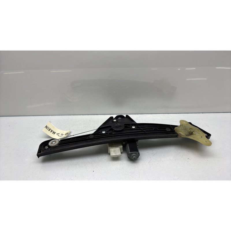 Leve vitre electrique avant gauche RENAULT CLIO 5 Photo n°6