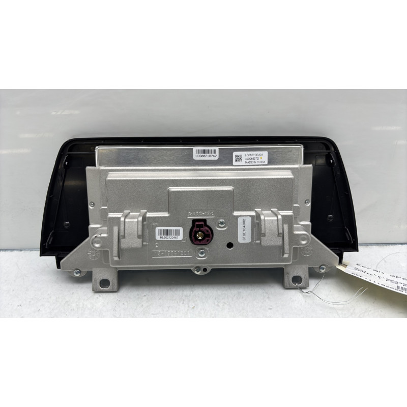 Ecran GPS BMW SERIE 1 F20 Photo n°6