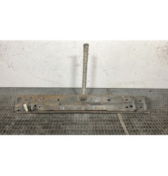 Renfort pare choc arriere (traverse) TOYOTA AURIS 1 Photo n°1