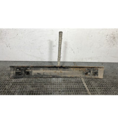Renfort pare choc arriere (traverse) TOYOTA AURIS 1