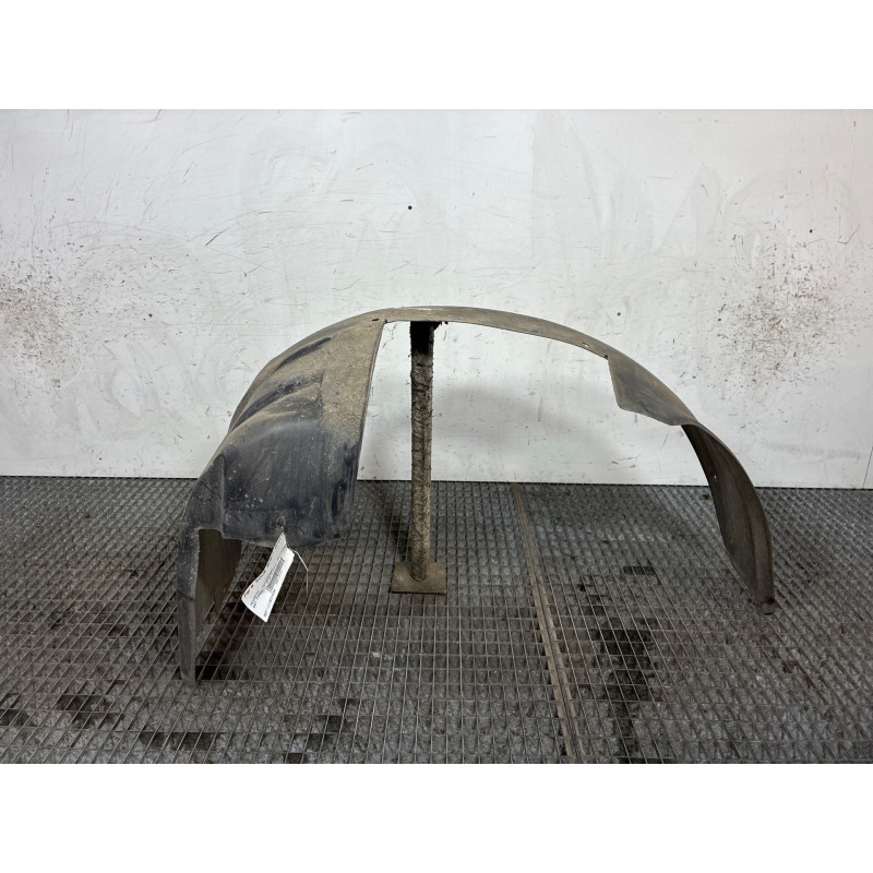 Pare boue avant droit PEUGEOT 607 Photo n°1
