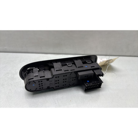 Interrupteur de leve vitre avant gauche CITROEN C3 2