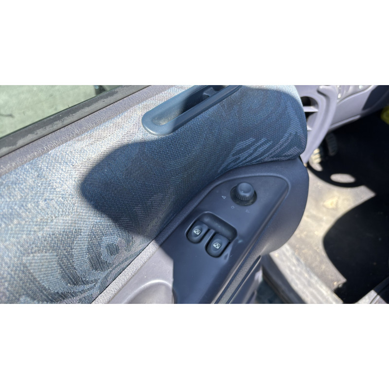 Porte avant gauche RENAULT GRAND ESPACE 3 Photo n°14