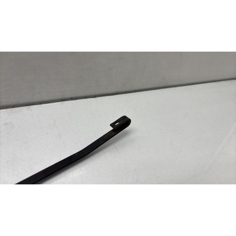 Bras essuie glace arriere OPEL CORSA B Photo n°4