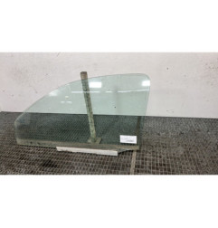 Vitre avant gauche OPEL CORSA B