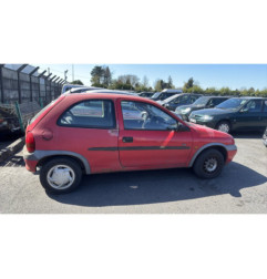 Vitre avant gauche OPEL CORSA B