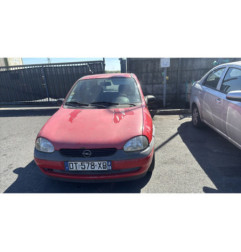 Vitre avant gauche OPEL CORSA B